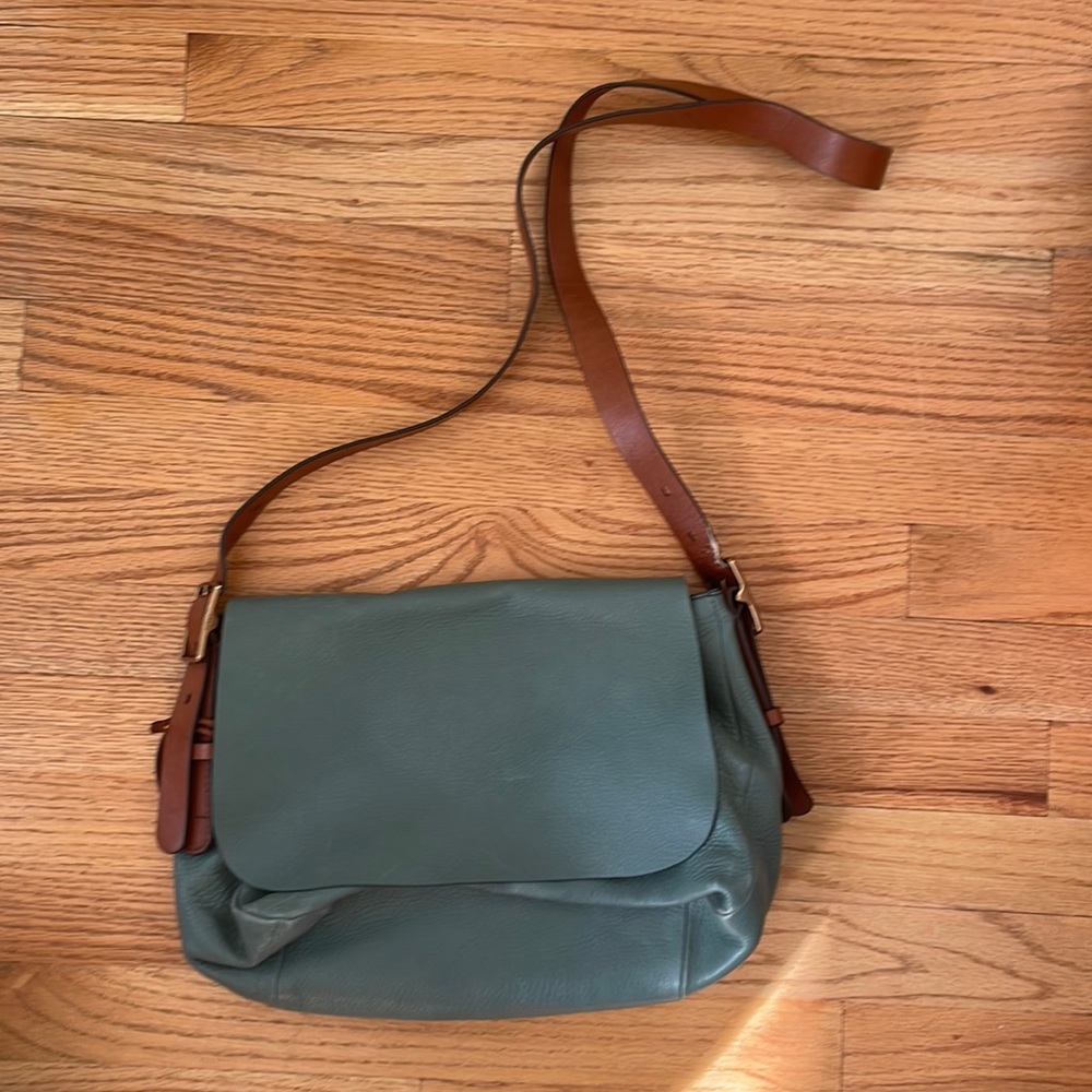 fossil satchel